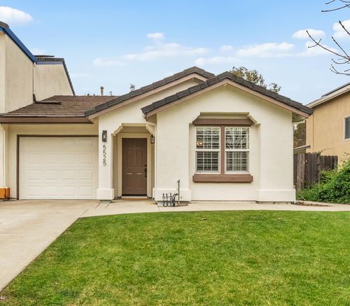 5525 Marden Dr, Davis, CA, 95618-7206 | Card Image