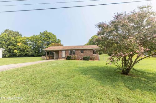 1404 Myart Ln, Knoxville, TN, 37919-8424 | Card Image