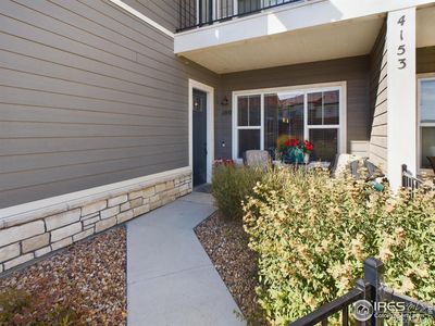 Adorable front porch! | Image 3