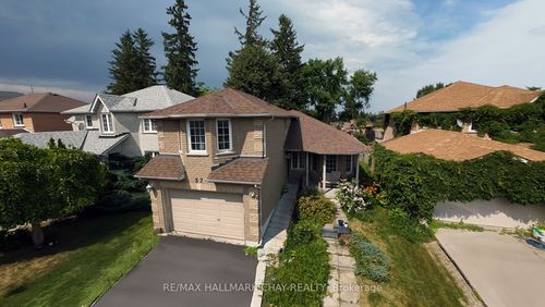 37 Loon Ave, Barrie, ON, L4N8W6 | Card Image