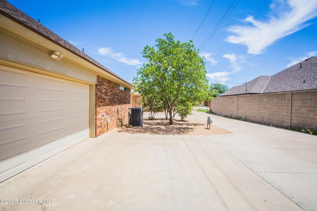 2409 Juniper Dr, House other with 3 bedrooms, 2 bathrooms and null parking in Lamesa TX | Image 45
