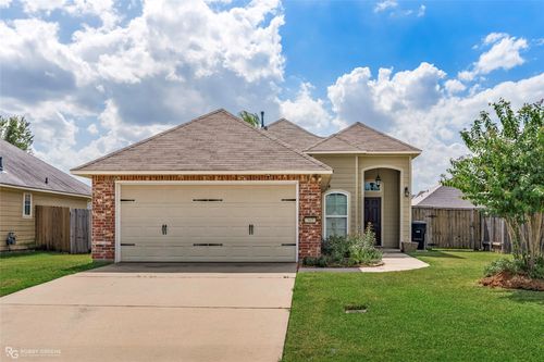 365 Avondale Ln, Bossier City, LA, 71112-4247 | Card Image