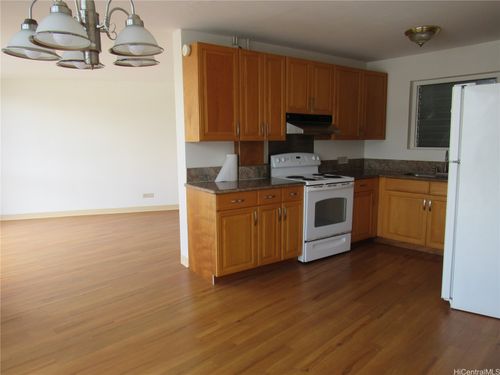 304-1139 9th Ave, Honolulu, HI, 96816-2420 | Card Image