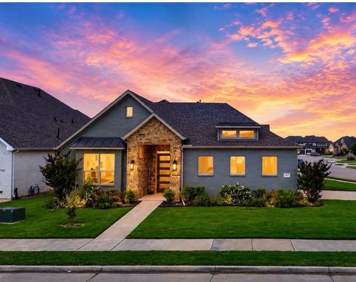 2402 Amesbury Dr, Midlothian, TX, 76065-2582 | Card Image