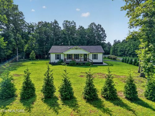 29 Mountain Ash Dr, Monterey, TN, 38574-3804 | Card Image