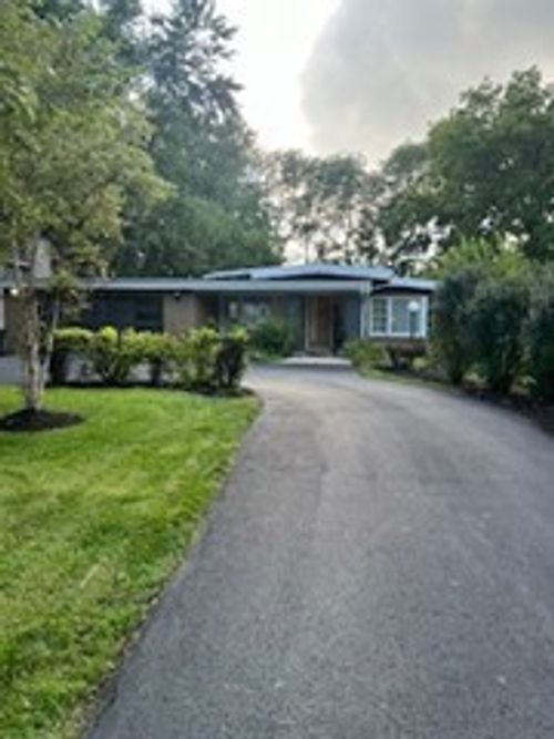 820 Western Ave, Flossmoor, IL, 60422-1374 | Card Image