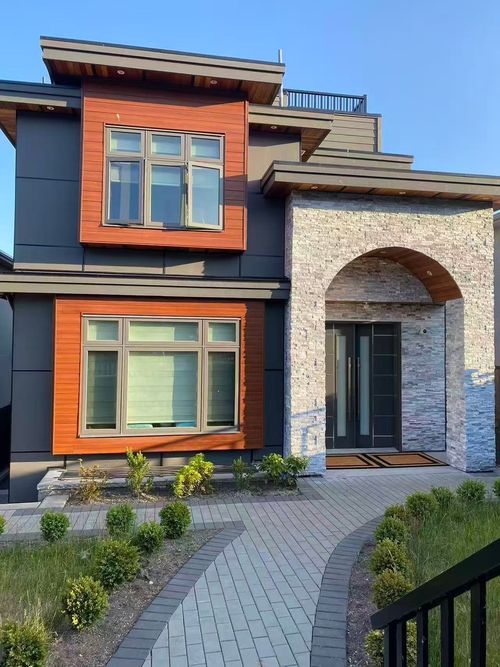 upper-3254 E 6th Ave, Vancouver, BC, V5M1S7 | Card Image