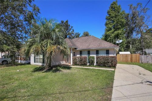 1413 Viola St, Mandeville, LA, 70448-8351 | Card Image