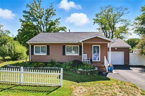 3788 N Hermitage Rd, Transfer, PA, 16154-1822 | Card Image