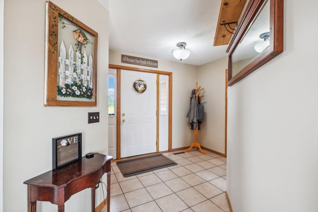 10865 367th Street, House other with 4 bedrooms, 3 bathrooms and null parking in Sunrise Twp MN | Image 15