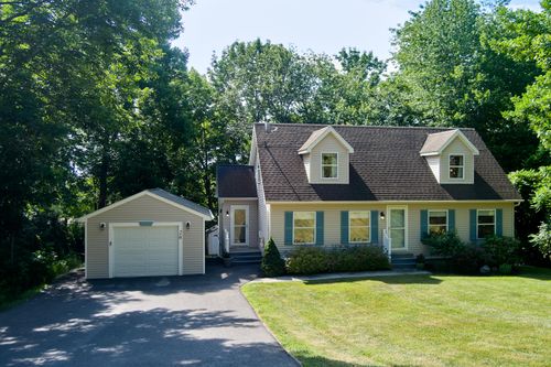26 Acadia Dr, Rockland, ME, 04841-2502 | Card Image