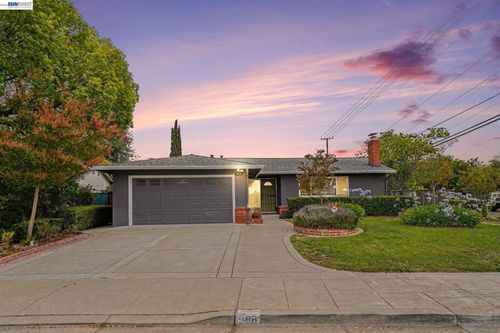 998 Wagoner Dr, Livermore, CA, 94550-5436 | Card Image
