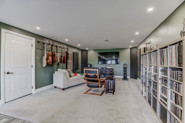 89 Gentlebreeze Dr, House other with 4 bedrooms, 4 bathrooms and 16 parking in Plainfield ON | Image 35
