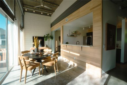 h5-4801 S Congress Ave, Austin, TX, 78745-2491 | Card Image