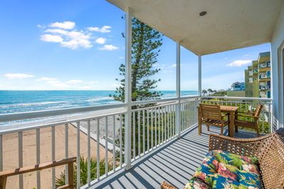 403 - 205 Highway A1a, Condo with 2 bedrooms, 2 bathrooms and null parking in Satellite Beach FL | Image 3