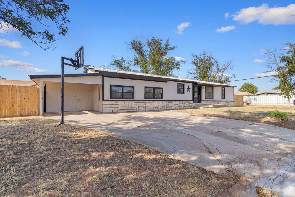 Residential in Andrews