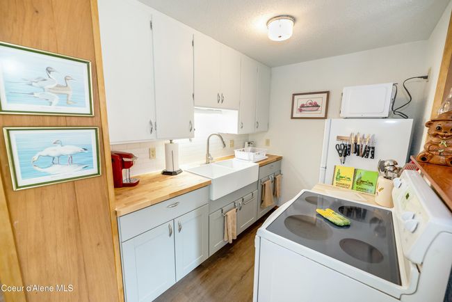 733 Hagman Rd, Home with 3 bedrooms, 1 bathrooms and null parking in Nordman ID | Image 16