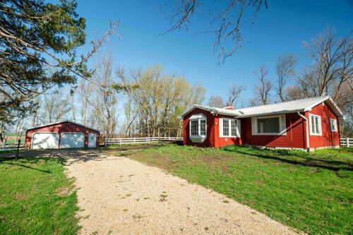 20051 O Ave, Grundy Center, IA, 50638-8535 | Card Image