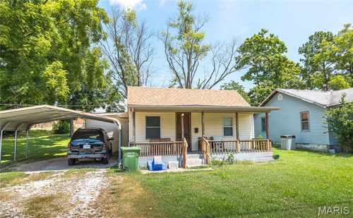 1105 Missouri Ave, Rolla, MO, 65401-2438 | Card Image