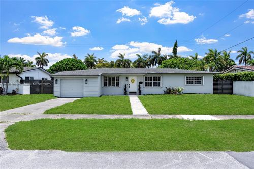 0-9075 Sw 48th Ter, Miami, FL, 33165-6654 | Card Image