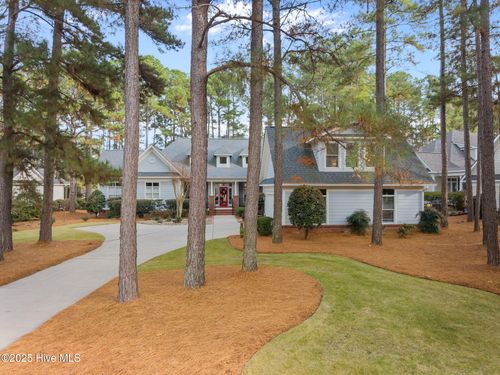12 Wellington Dr, Pinehurst, NC, 28374-8787 | Card Image
