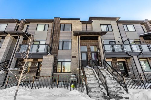 18-590 N Service Rd, Stoney Creek, ON, L8E0K5 | Card Image