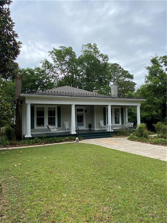 Lafayette St, Lafayette, AL 36862