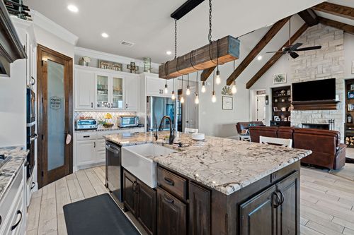 3032 Perkins Ln, Weatherford, TX, 76088-7302 | Card Image