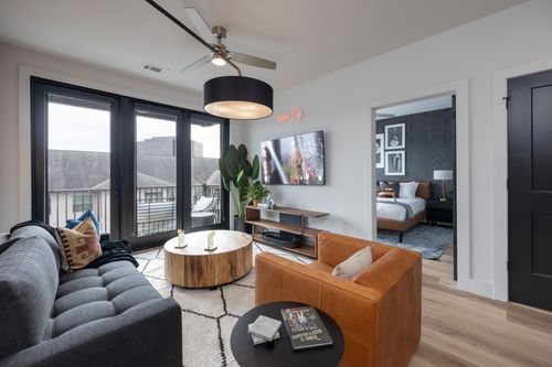 apt-505-303 31st Ave N, Nashville, TN, 37203-6398 | Card Image