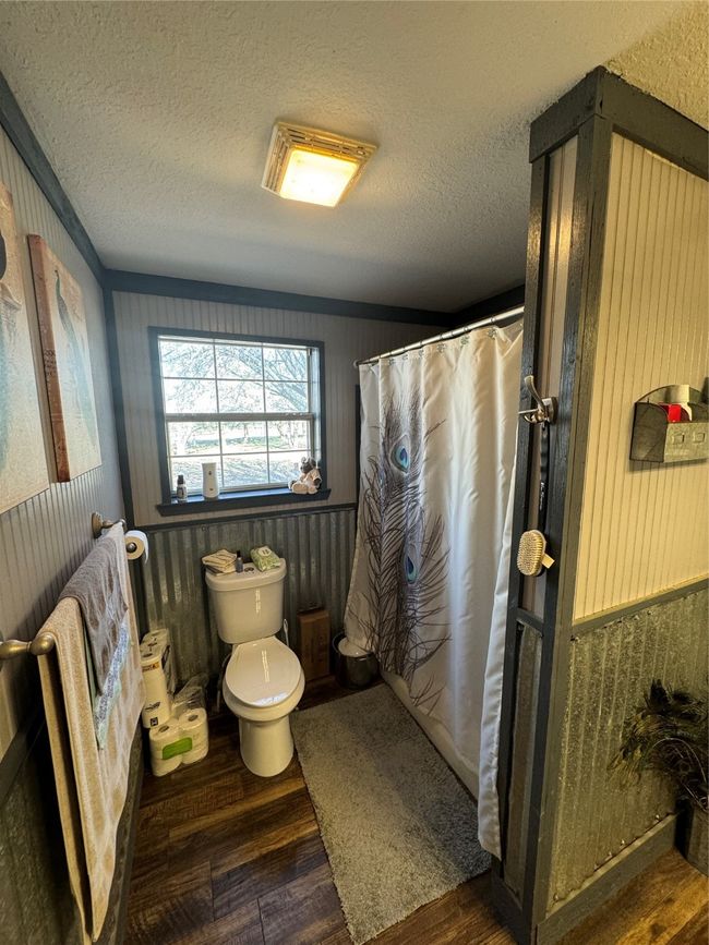 2nd bathroom primary home | Image 14
