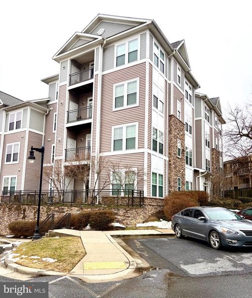 201-1301 Karen Blvd, CAPITOL HEIGHTS, MD, 20743-4622 | Card Image