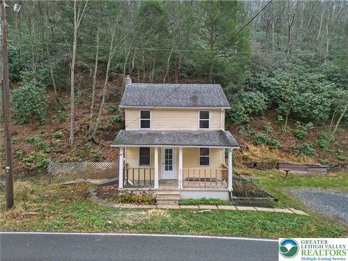 2205 Long Run Rd, Lehighton, PA, 18235-9436 | Card Image