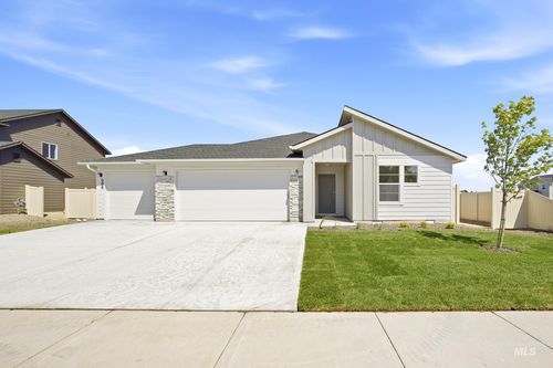 488 Waverly Ave, Middleton, ID, 83644-1215 | Card Image
