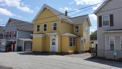 15 Carter Ave, Lowell, MA, 01852-4611 | Card Image