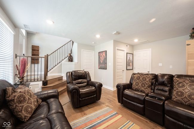 8194 Bostic Ct, Townhouse with 3 bedrooms, 4 bathrooms and null parking in Fishers IN | Image 14
