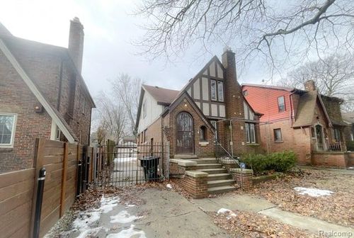 5275 Yorkshire Rd, Detroit, MI, 48224-2138 | Card Image