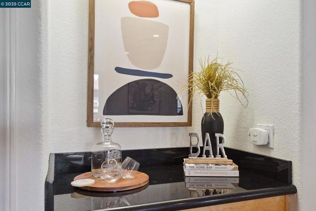 APT-109 - 155 Sharene Ln, Condo with 1 bedrooms, 1 bathrooms and 1 parking in Walnut Creek CA | Image 7