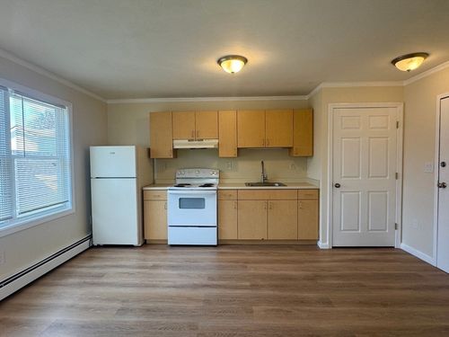 apt-2r-111 Main St, Peabody, MA, 01960-5890 | Card Image