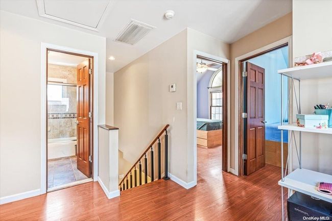 77-21 80 Th St, House other with 3 bedrooms, 2 bathrooms and null parking in Glendale NY | Image 13
