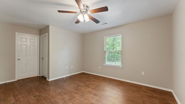 B - 307 Ewalt Ave, Home with 3 bedrooms, 2 bathrooms and null parking in Springdale AR | Image 11