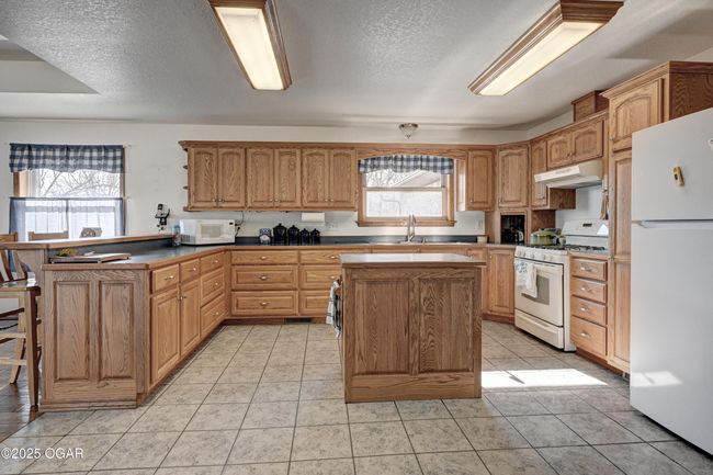 2369 Route C, House other with 2 bedrooms, 3 bathrooms and null parking in Goodman MO | Image 16