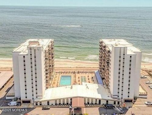 unit-4d-45 Ocean Ave, Monmouth Beach, NJ, 07750-1303 | Card Image