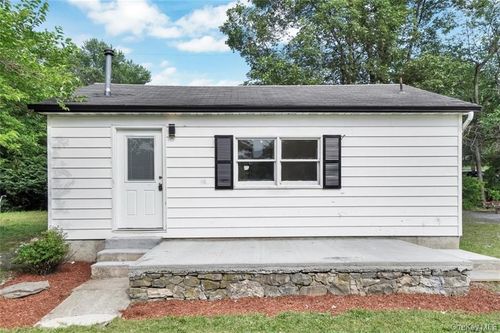 246 Orchard Dr, Monroe, NY, 10950-4433 | Card Image