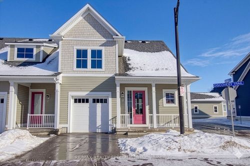 9 Discovery Trail, Midland, ON, L4R0H3 | Card Image