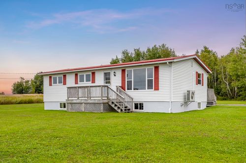 152 Frasers Mountain Branch Rd, Frasers Mountain, NS, B2H5C4 | Card Image