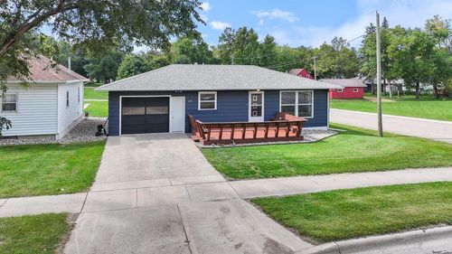 210 N Division St, Hendricks, MN, 56136-9722 | Card Image