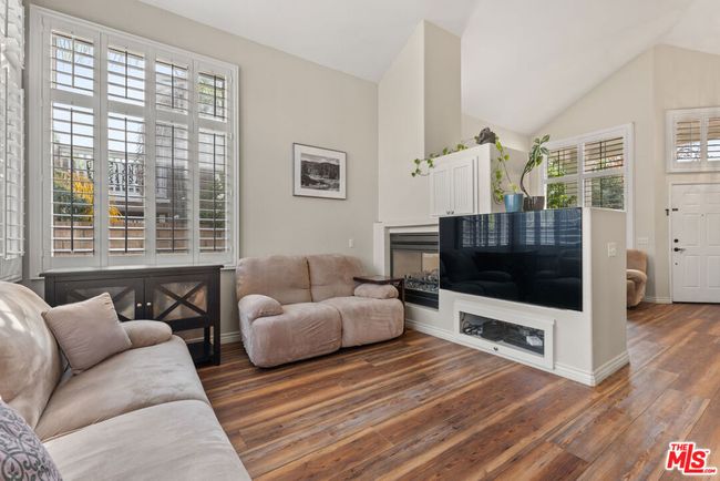 27870 Skycrest Cir, House other with 4 bedrooms, 3 bathrooms and 3 parking in Valencia CA | Image 11