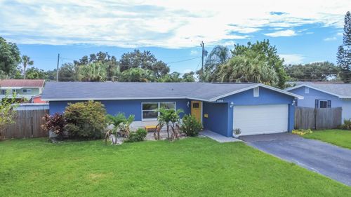 6268 34th Ave N, St Petersburg, FL, 33710-2412 | Card Image