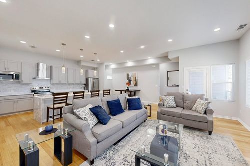 apt-103-4633 Virginia Ave, Dallas, TX, 75204-8411 | Card Image