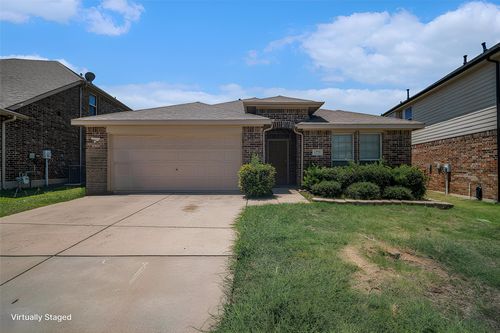 1221 Shalimar Dr, Fort Worth, TX, 76131-3375 | Card Image